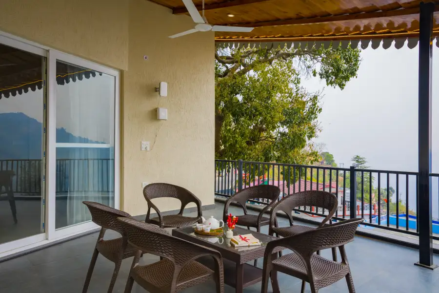 Twin Chalets, Nainital