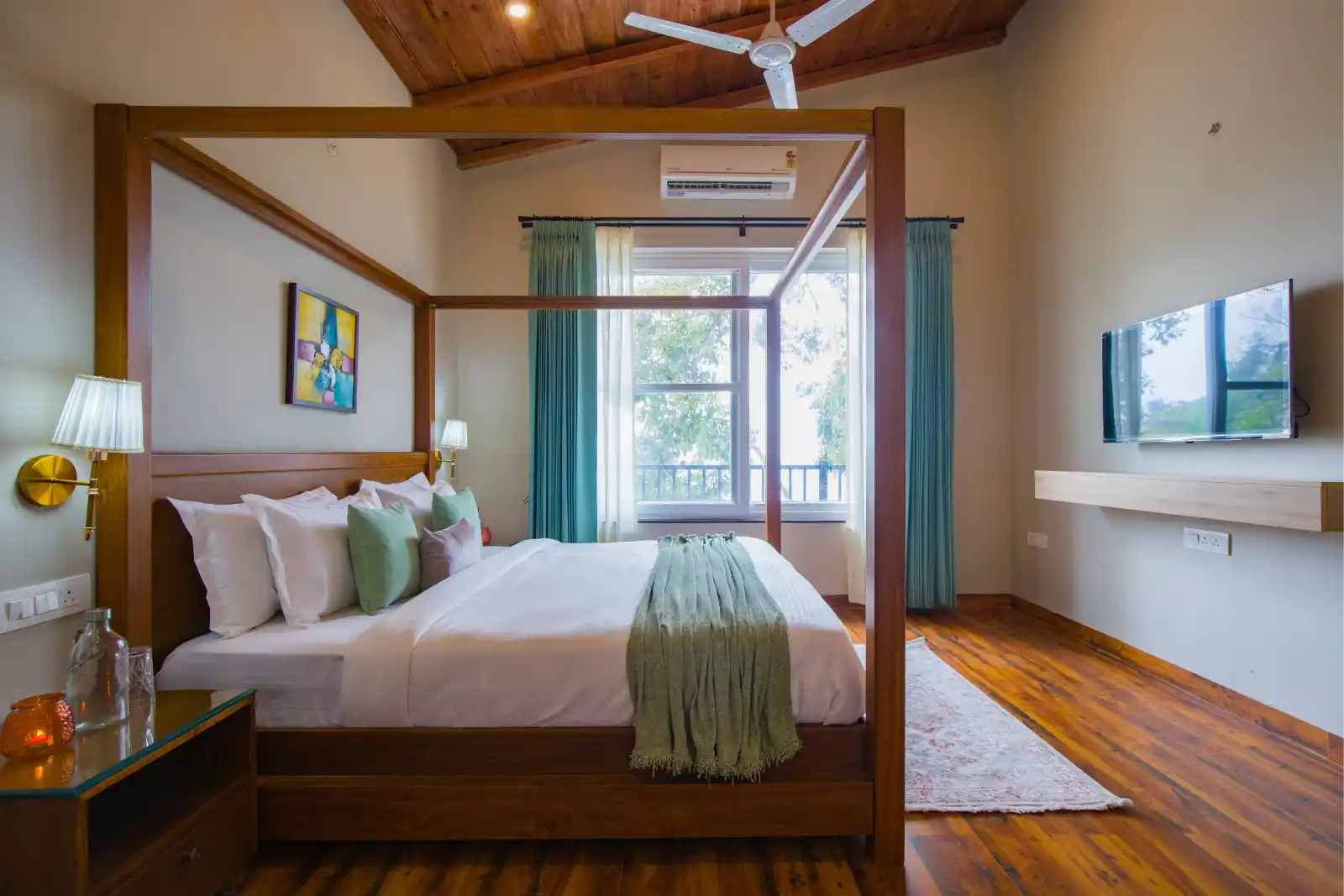 Twin Chalets, Nainital