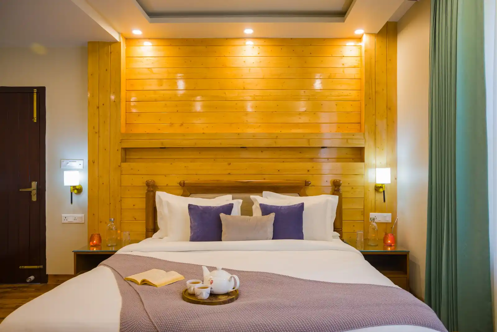 Twin Chalets, Nainital