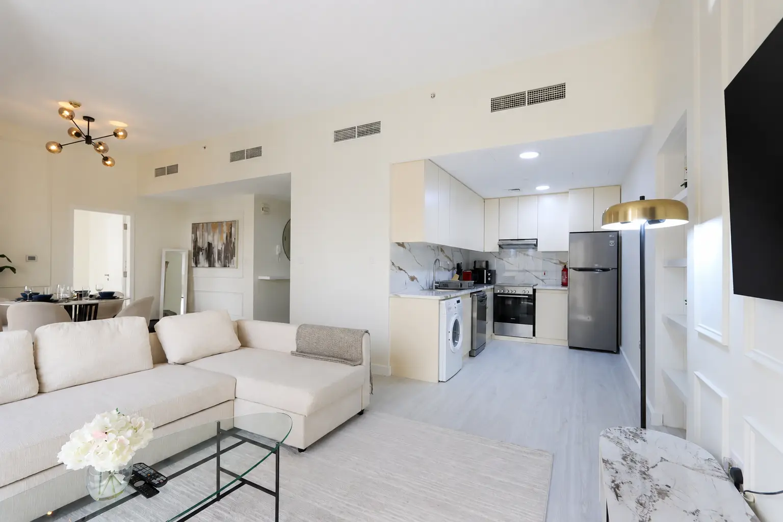 Upgraded 1BHK with Stunning Marina Views, Dubai