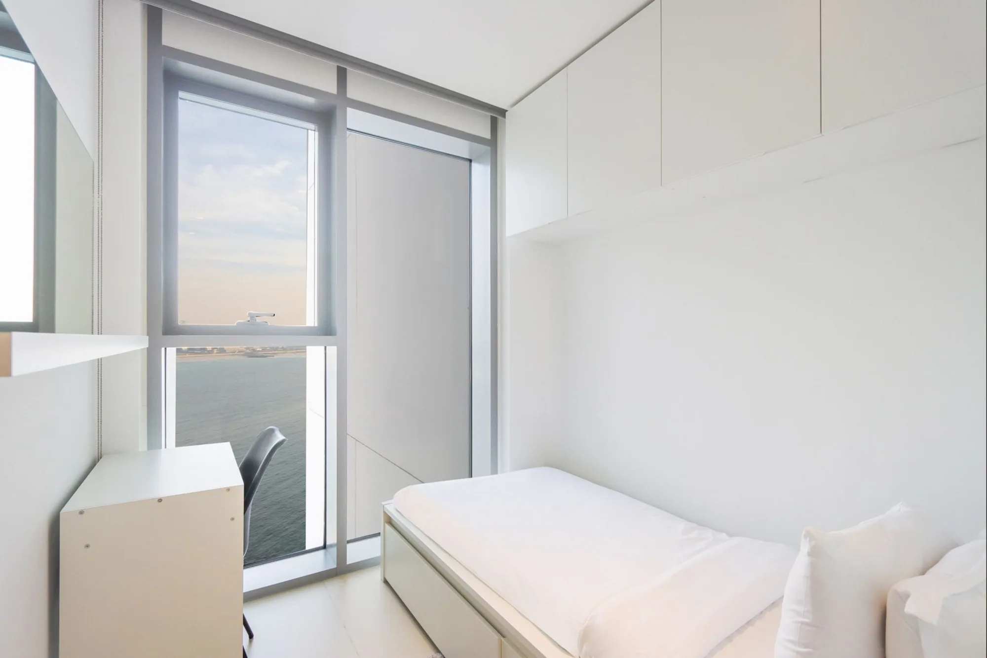 Upgraded 2BR + Maid's Room with Sea View, Dubai