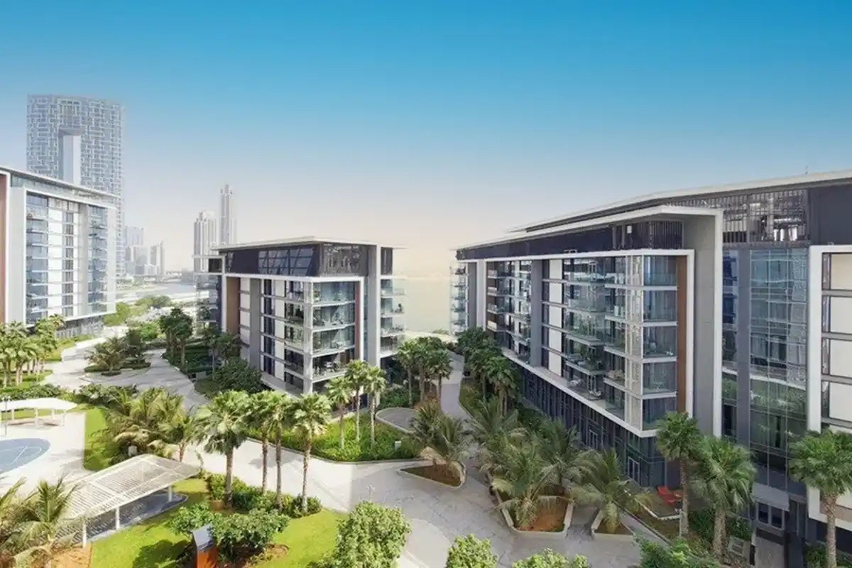 Upgraded 2BR + Maid's Room with Sea View, Dubai