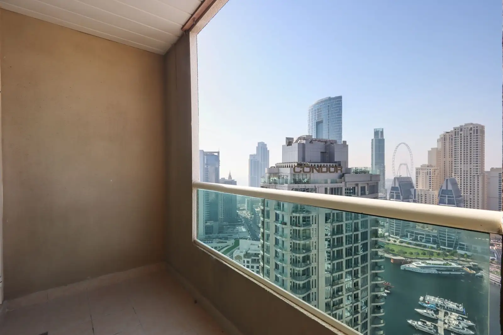 Upgraded 3B with Marina View, Near Promenade, Dubai