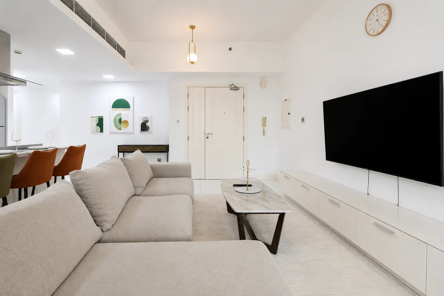 Upgraded 3B with Marina View, Near Promenade, Dubai