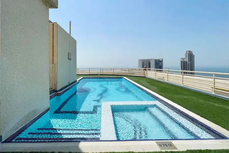 Upgraded 3B with Marina View, Near Promenade, Dubai