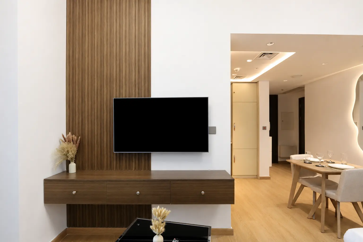 Upgraded Apt, Dubai