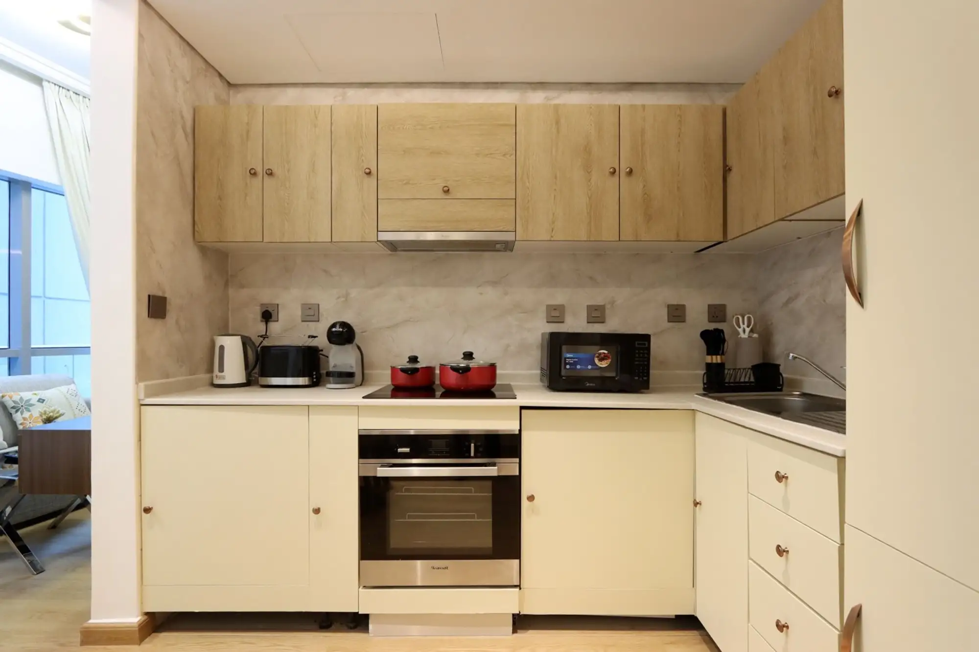 Upgraded Apt, Dubai