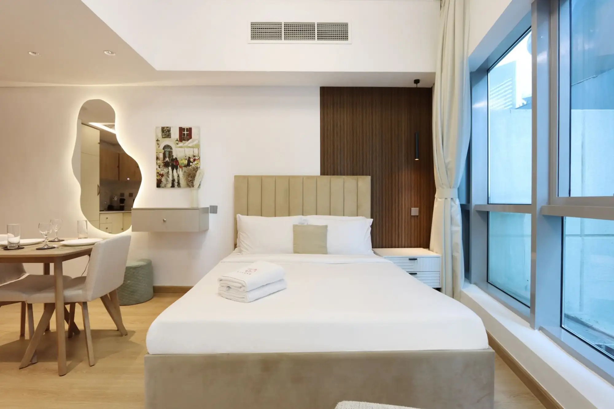 Upgraded Apt, Dubai