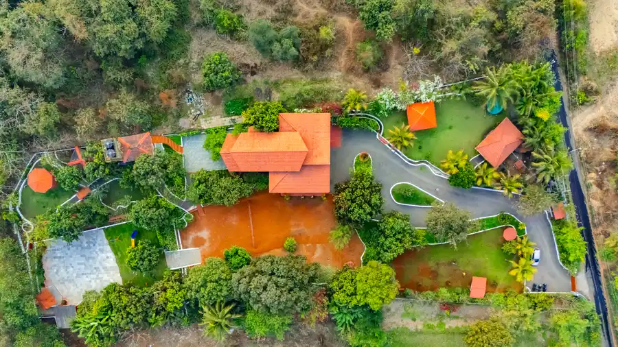 Valdivian Villa, Alibaug