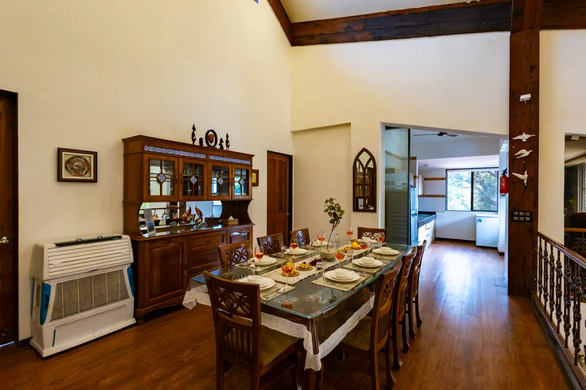 Valdivian Villa, Alibaug