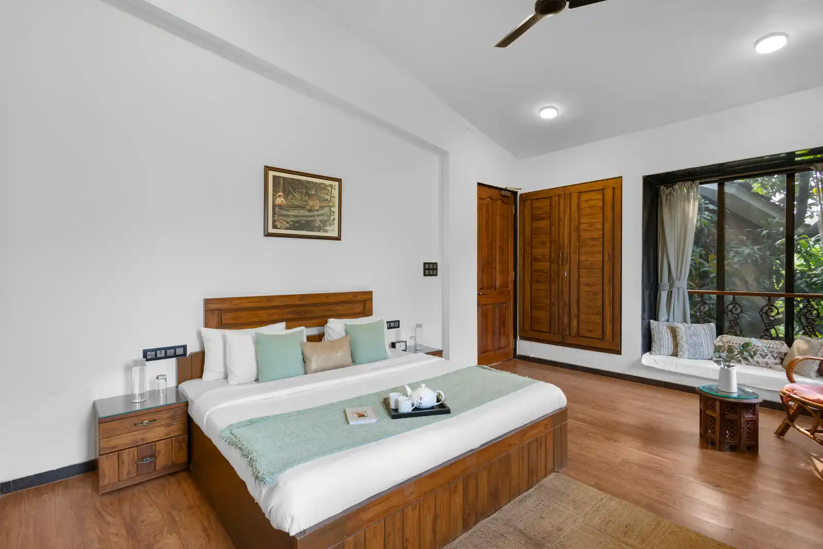 Valdivian Villa, Alibaug