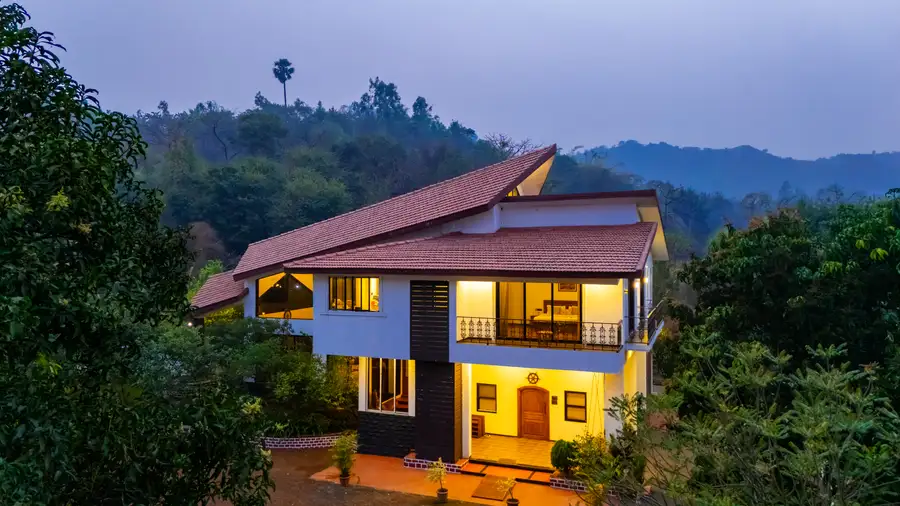 Valdivian Villa, Alibaug