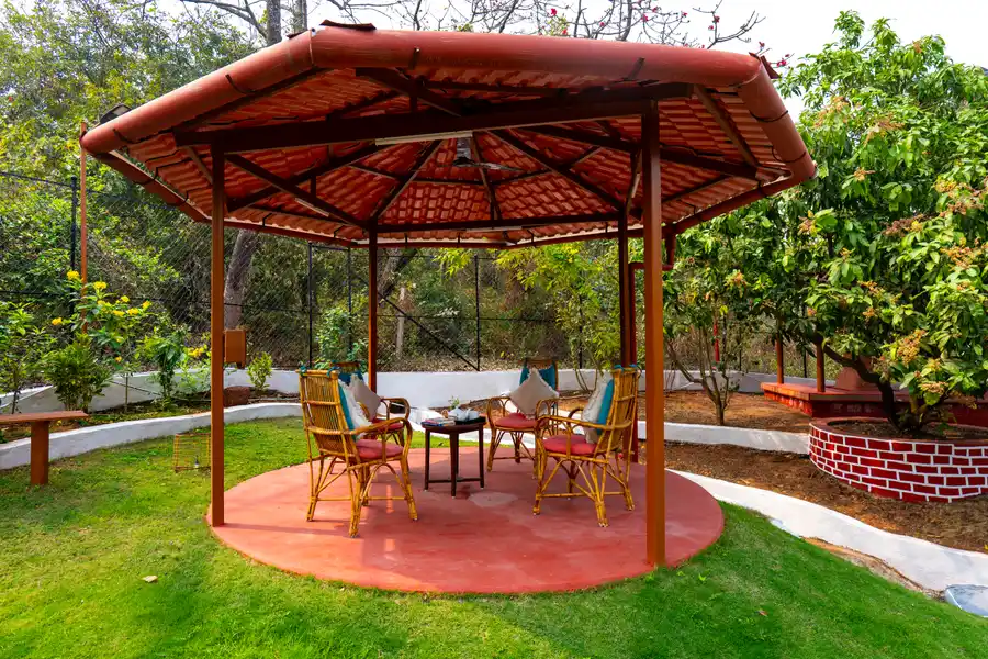 Valdivian Villa, Alibaug