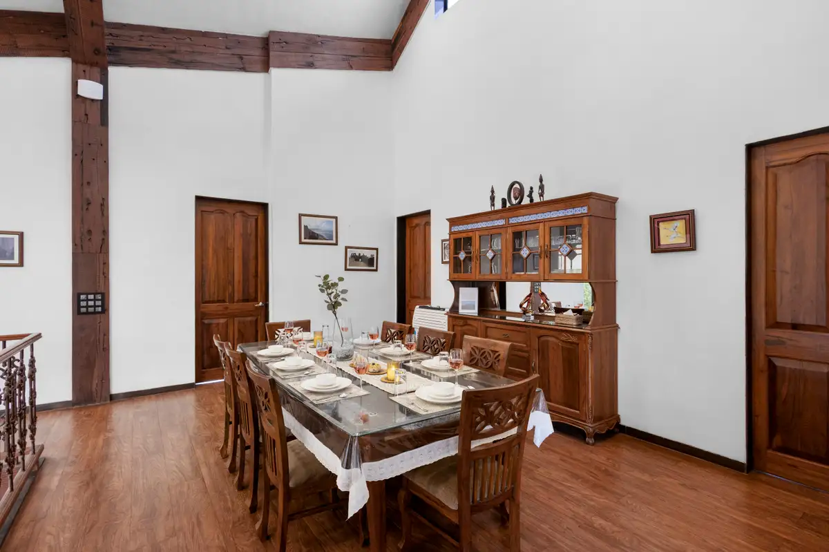Valdivian Villa, Alibaug