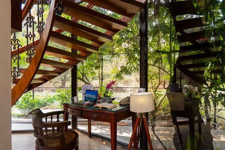Valdivian Villa, Alibaug