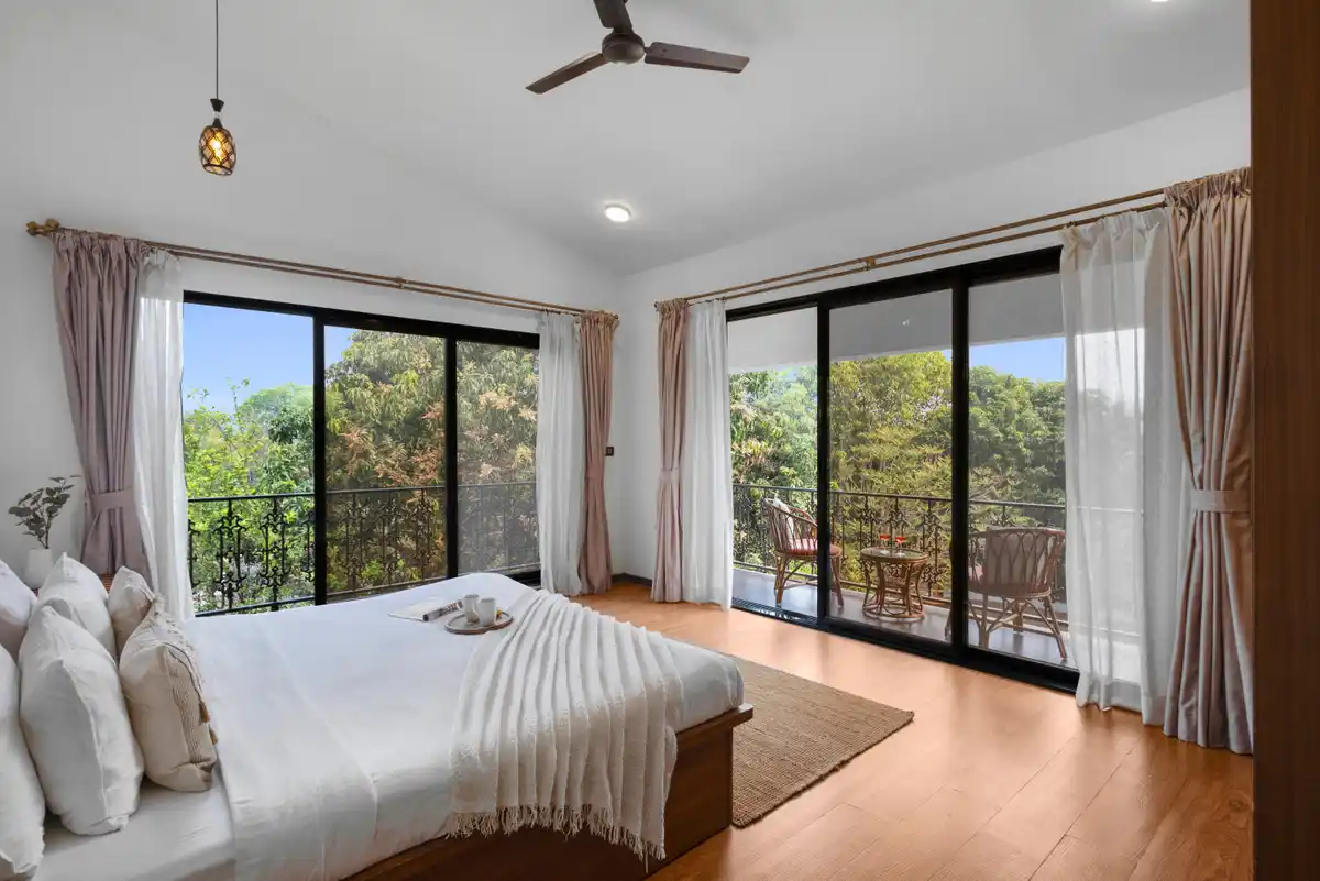 Valdivian Villa, Alibaug