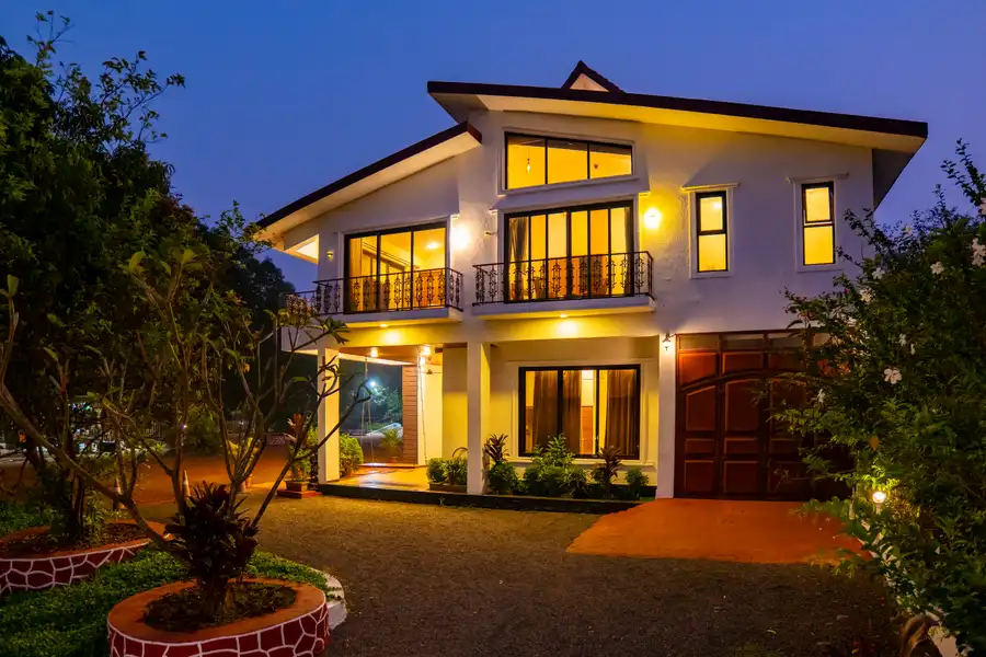 Valdivian Villa, Alibaug