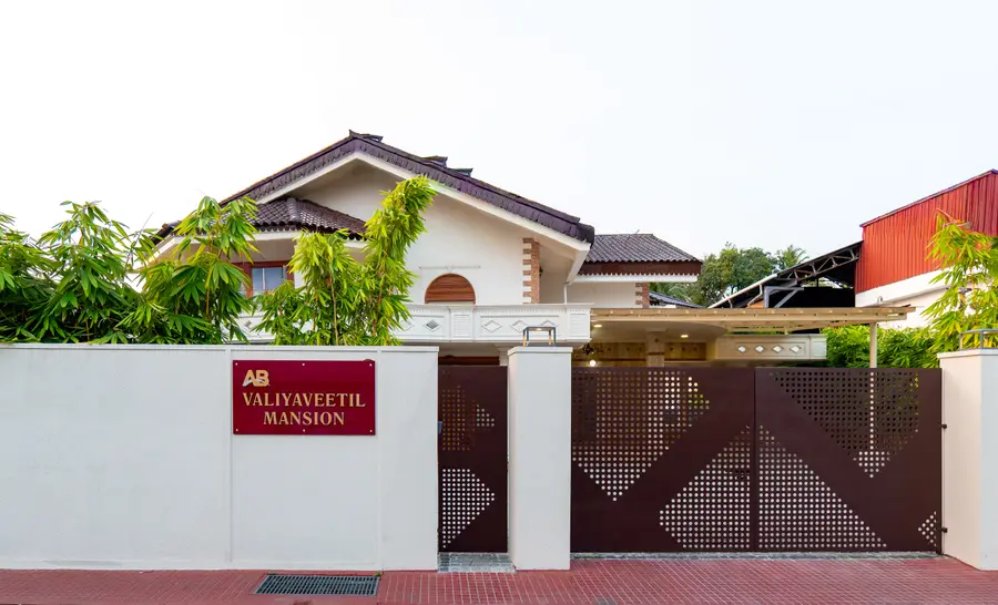 Valiyaveetil Mansion, Kochi