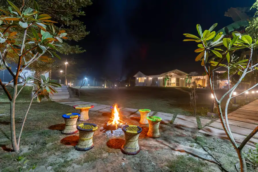 Vedaaz Farms, Delhi NCR