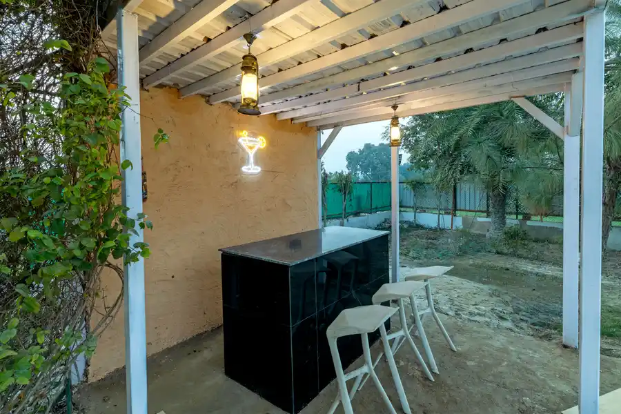 Vedaaz Farms, Delhi NCR