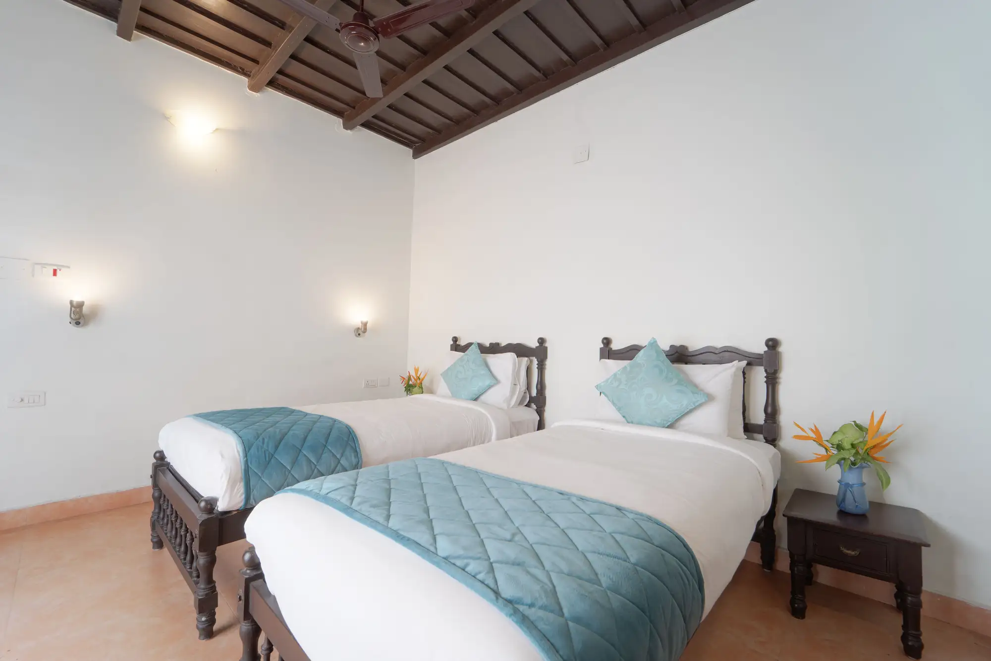 Vembanad House, Alappuzha