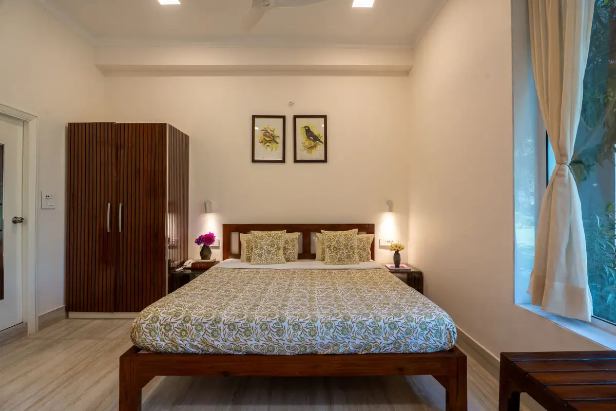 Verdant Acres, Agra