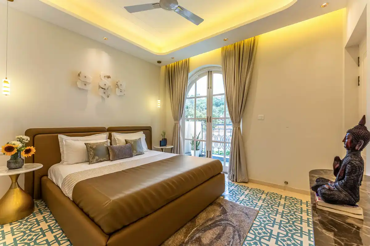 Villa Amoraa w/ Rooftop Jacuzzi, North Goa