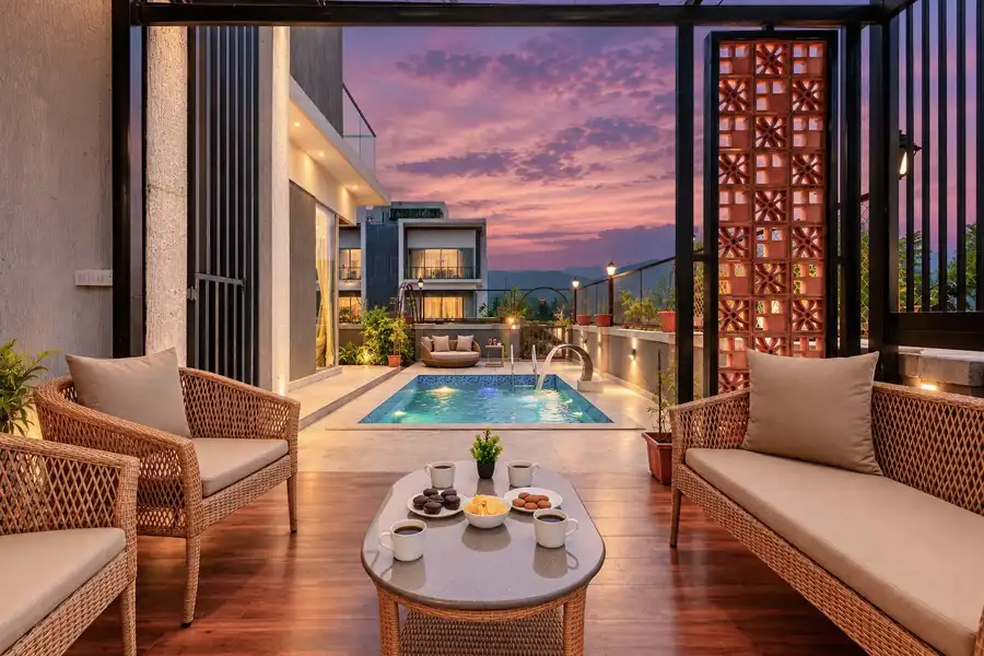 Villa Avyaraa, Lonavala