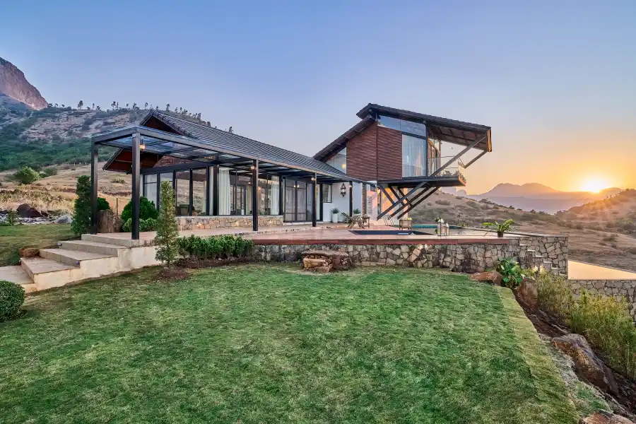Villa Reya, Anjaneri Nashik