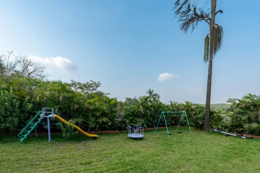 Villa Rouge, Lonavala