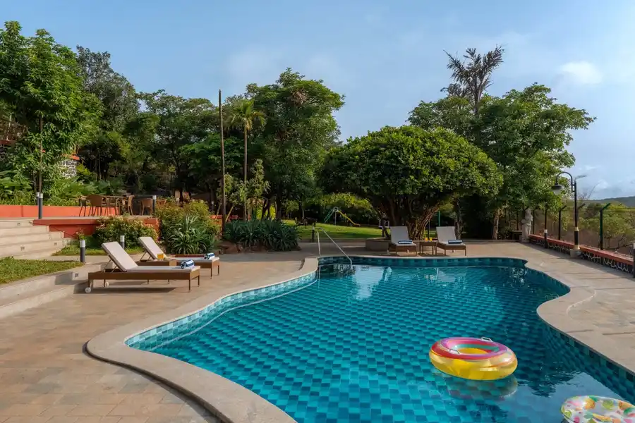 Villa Rouge, Lonavala