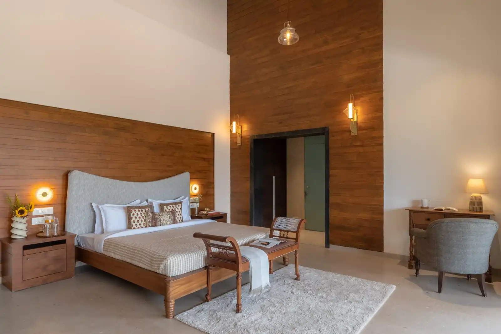 Villa Rouge, Lonavala