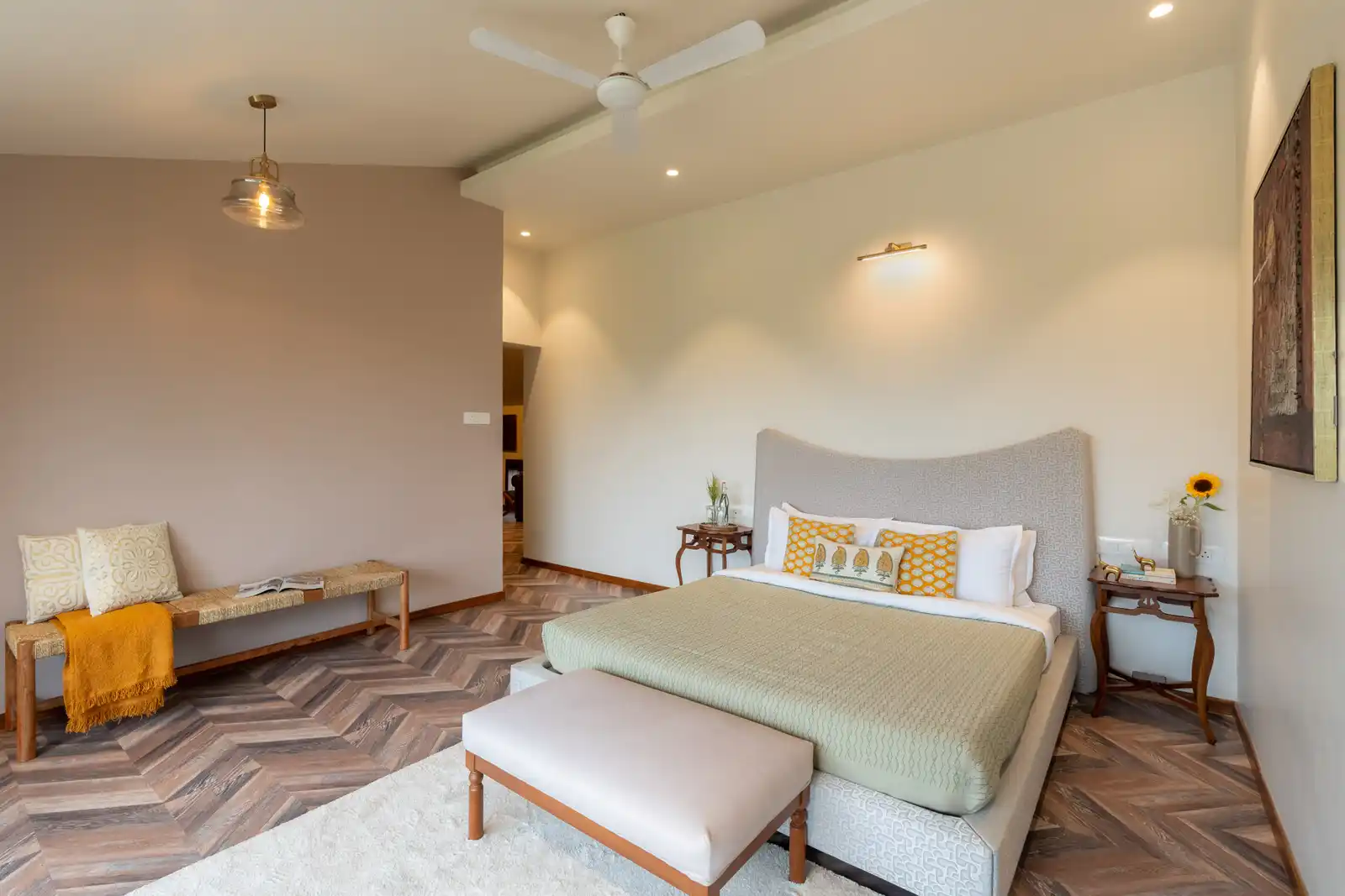 Villa Rouge, Lonavala
