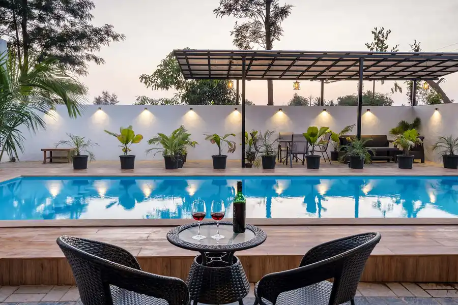 Vinho Sunsets, Nashik