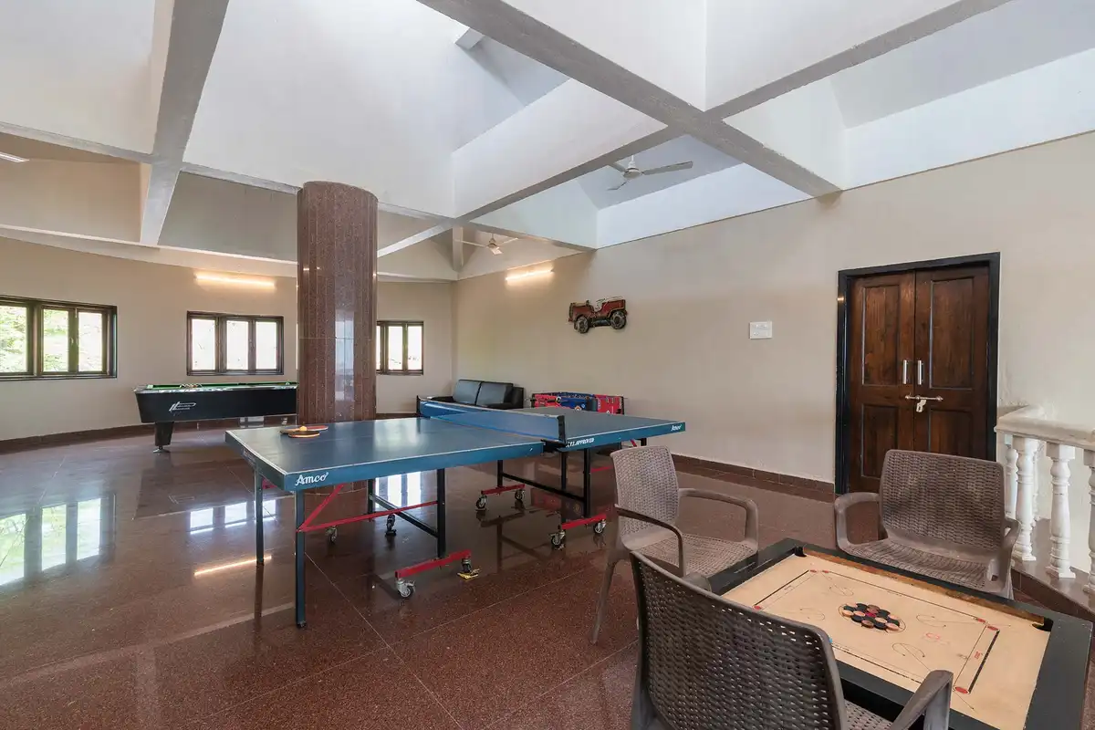 Vista Dazzle, Karjat