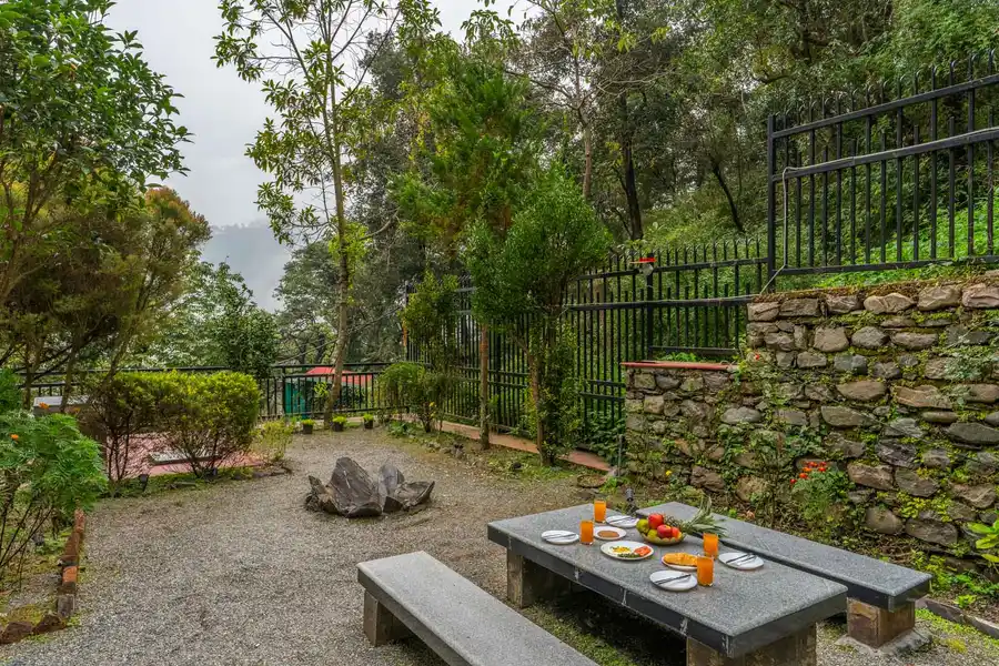 Viva La Vida, Bhimtal