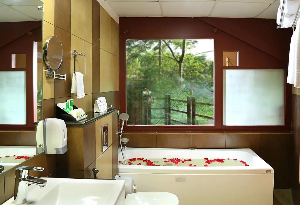 Vythiri Village Bathroom