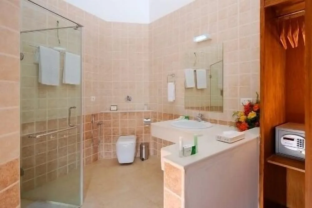 Vythiri Village Bathroom