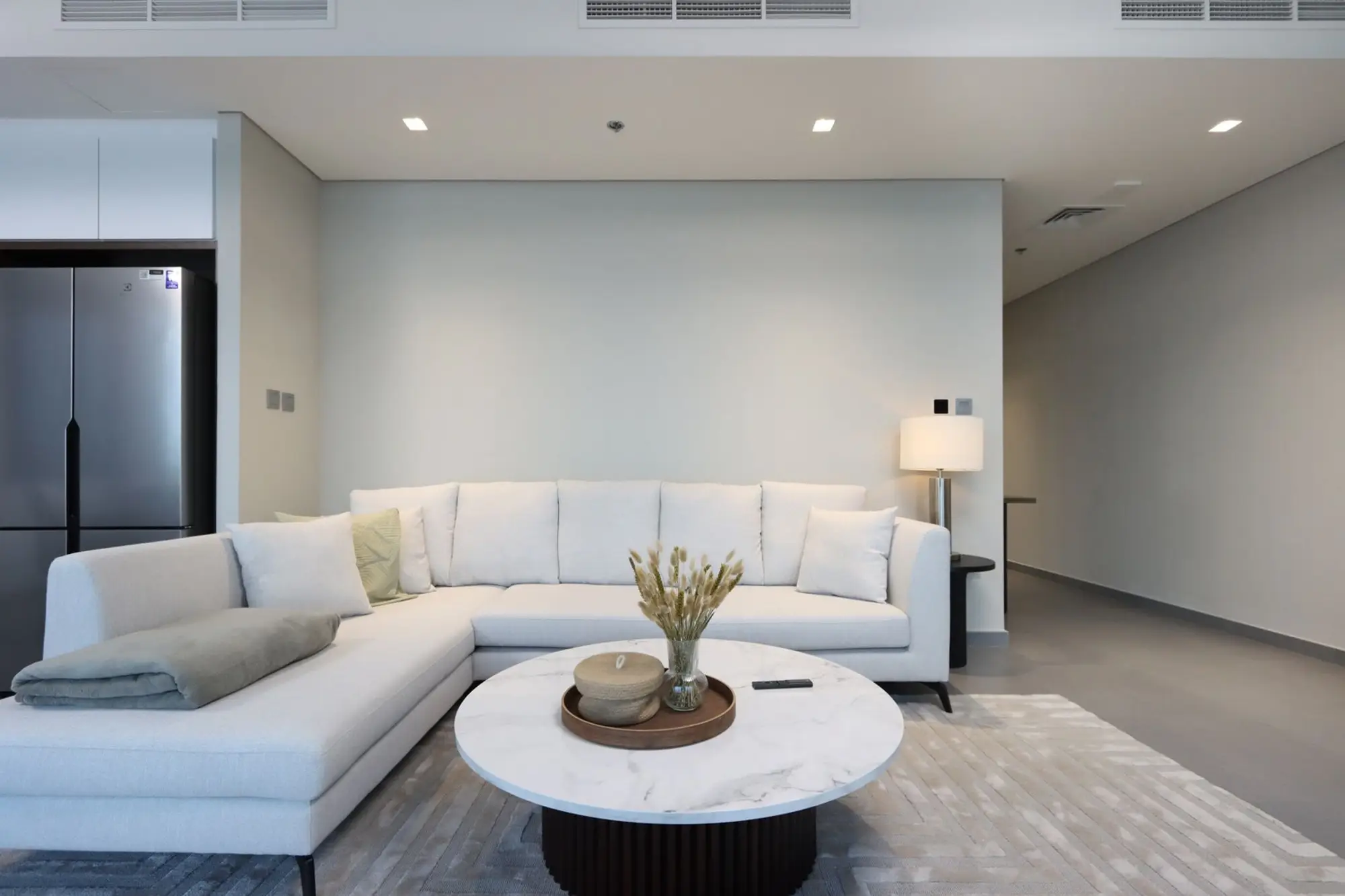 Waterfront 2BR with Dubai Skyline Views, Dubai