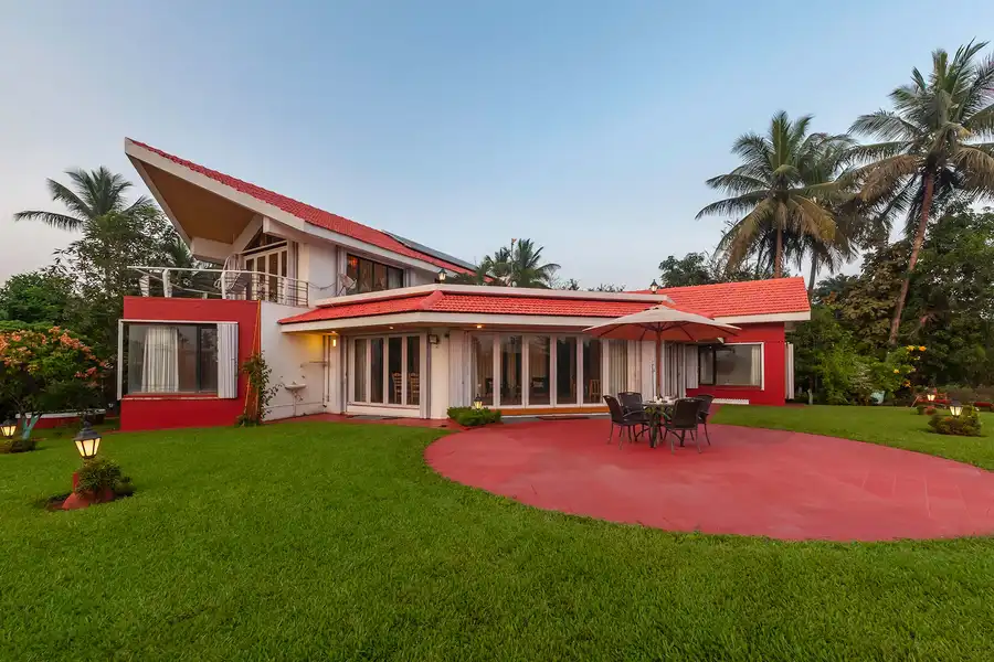 Waterway Retreat - Wada, Mumbai