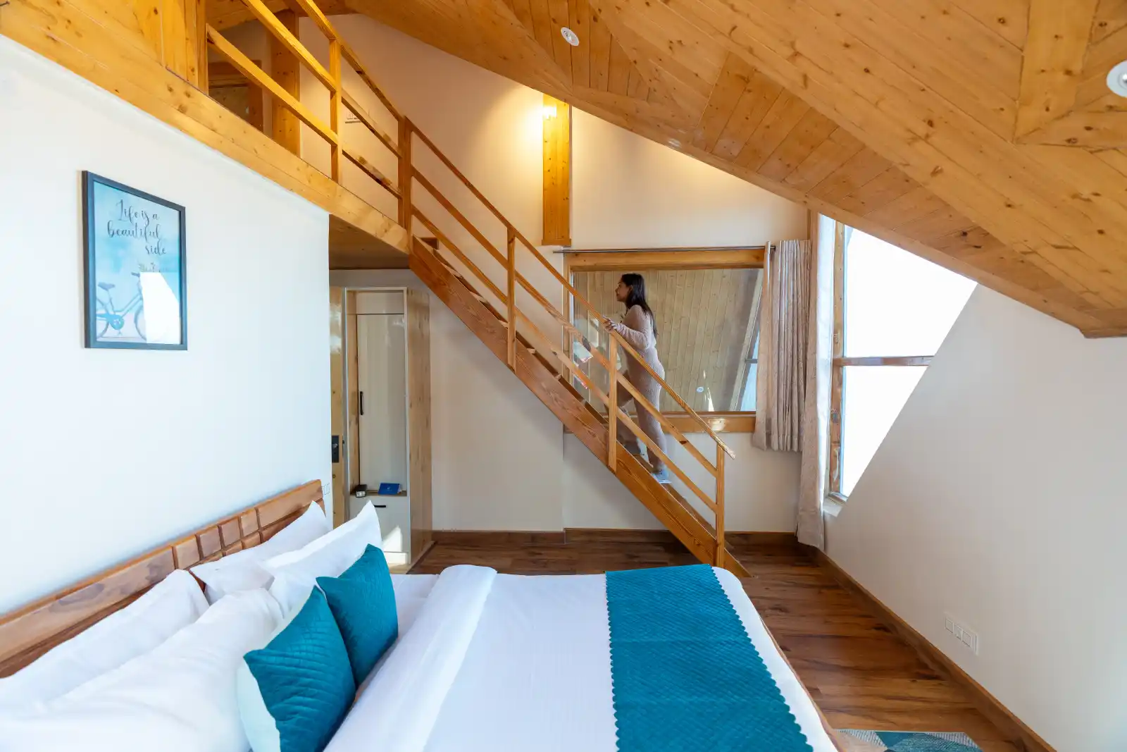Whispering Alps 4BHK, Shimla