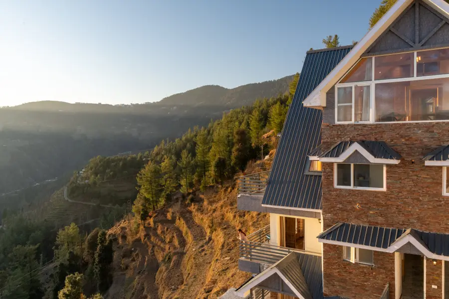 Whispering Alps, Shimla