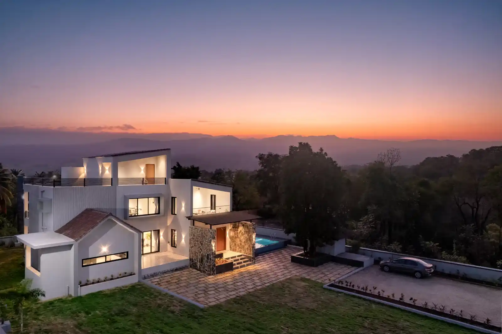 Whispering Hills Estate, Khopoli