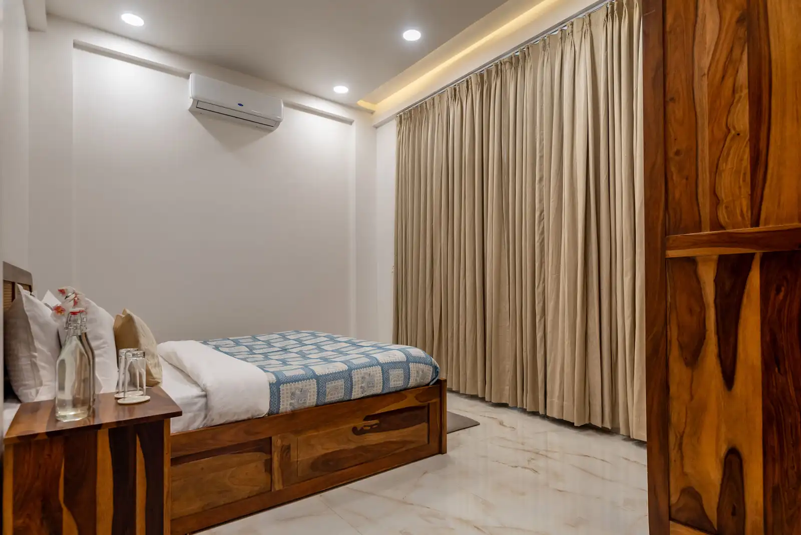 White House, Igatpuri