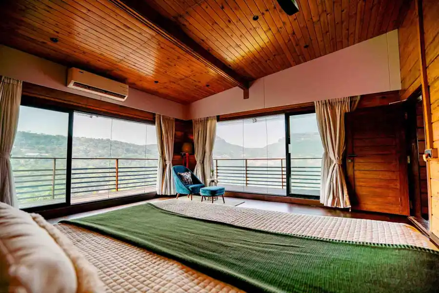 Woodhaus, Lonavala