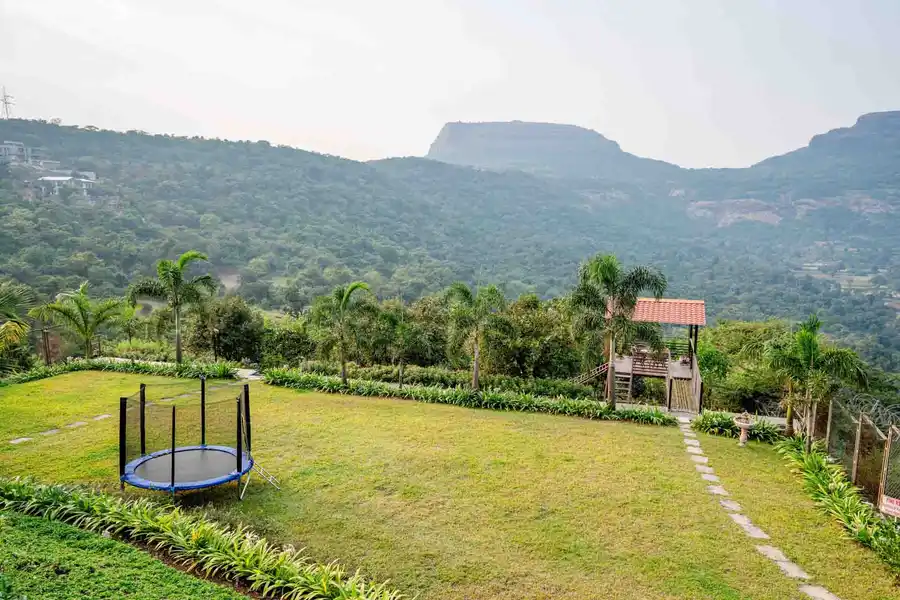 Woodhaus, Lonavala