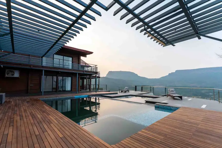 Woodhaus, Lonavala