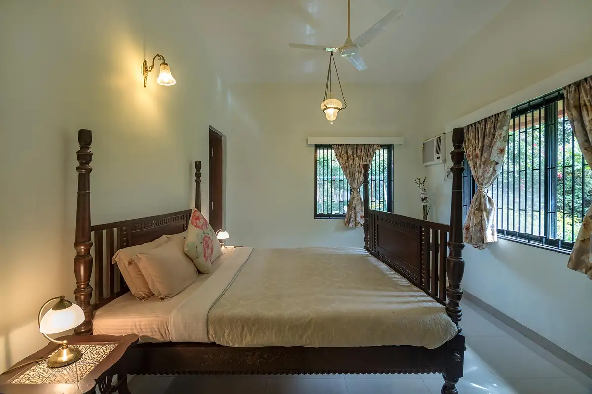 Woodstone Villa w/ Private Pool, Lonavala