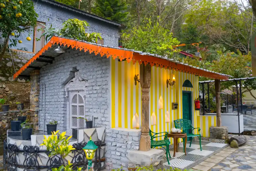 Zephyr Bliss, Mussoorie