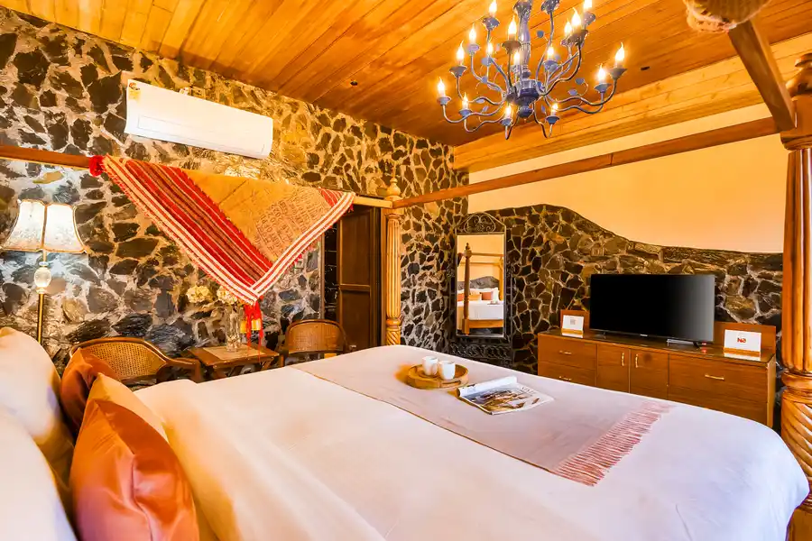 Zephyr Bliss, Mussoorie